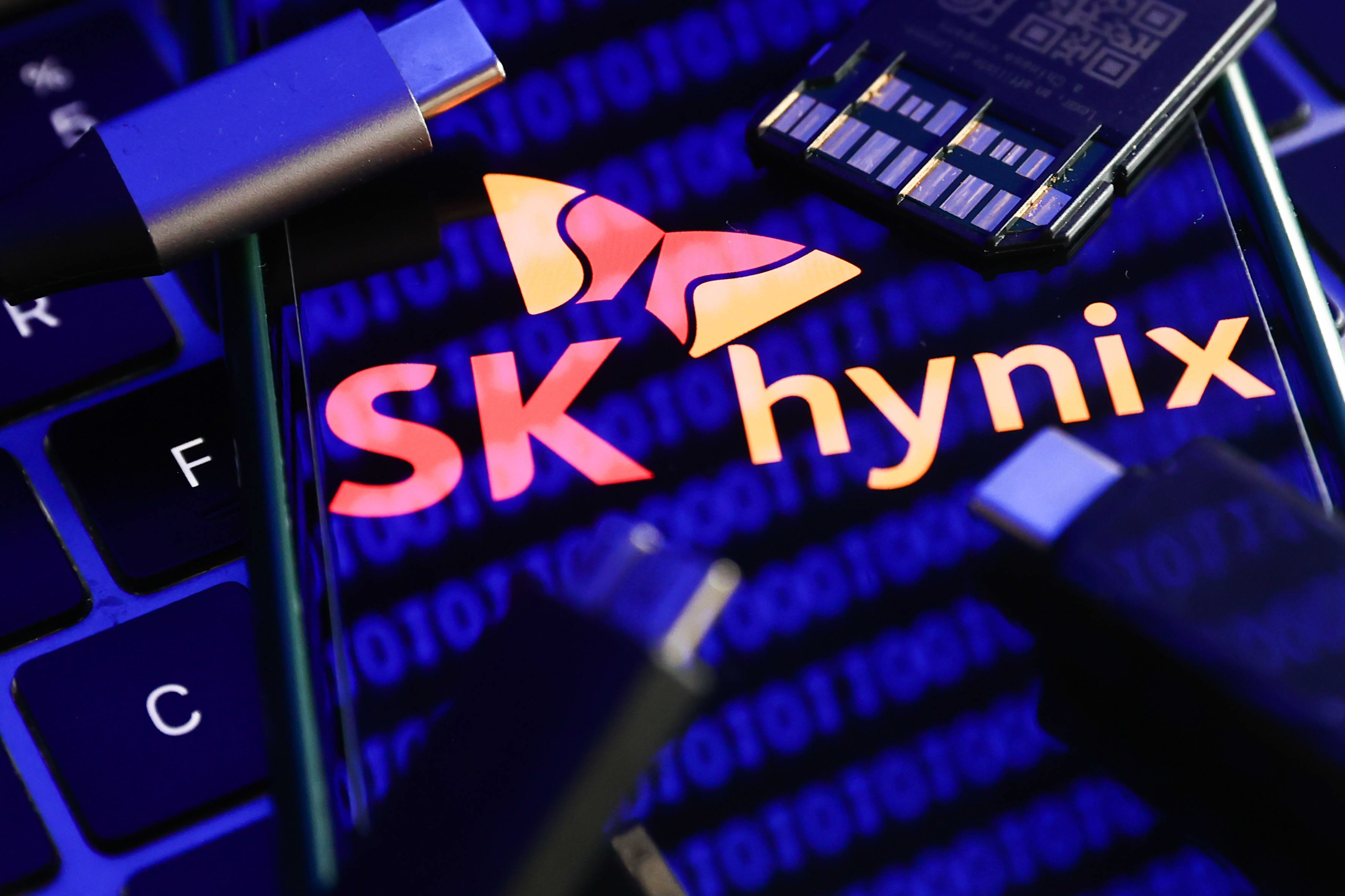 SK Hynix to invest $6.8 billion in South Korea chip plant